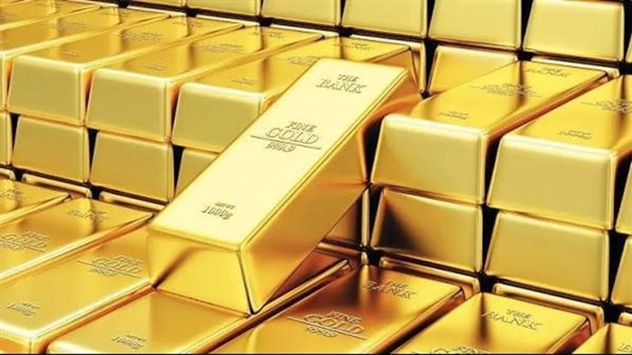 انخفاض الذهب يعيد التوازن في أسواق الدولار وتوجهات المستثمرين المقبلة